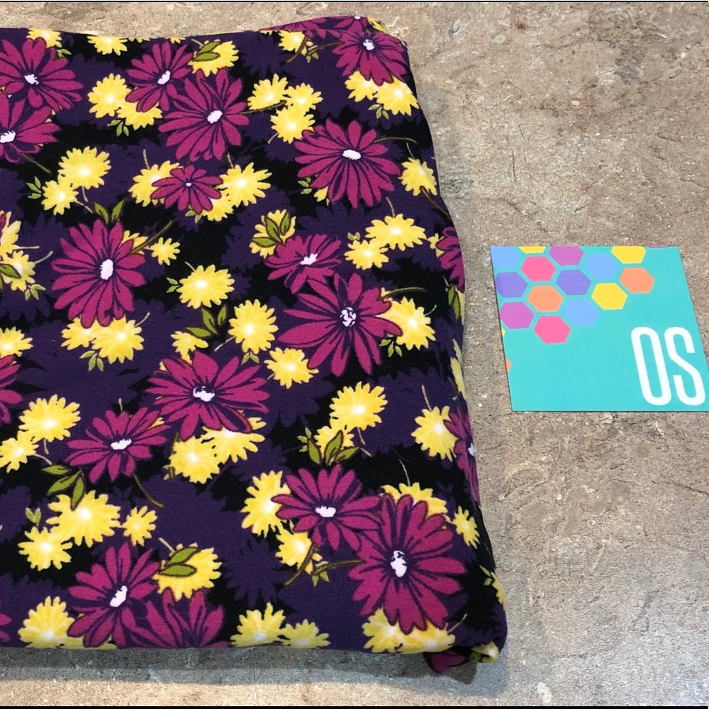 LuLaRoe OS leggings size 0-10